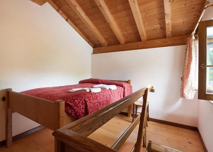 Appartamentino Su 2 Livelli Dosso del Liro