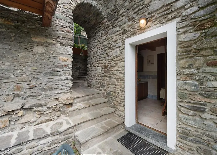 Appartamentino Su 2 Livelli *