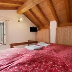 Appartamentino Su 2 Livelli Apartment