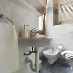 Appartamentino Su 2 Livelli * Dosso del Liro